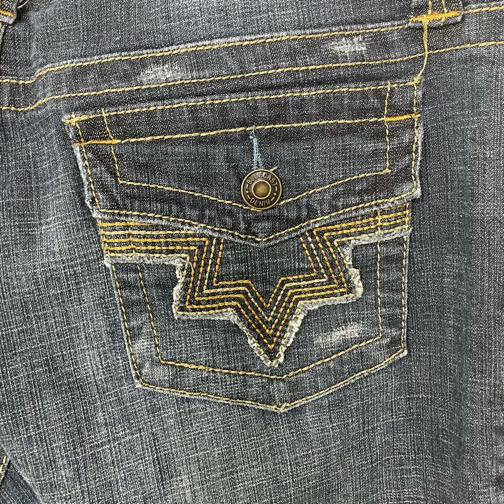 Blue Cast Denim Jeans‎ Capri Natural Fit Embellished Back Flap Pocket Blue 12